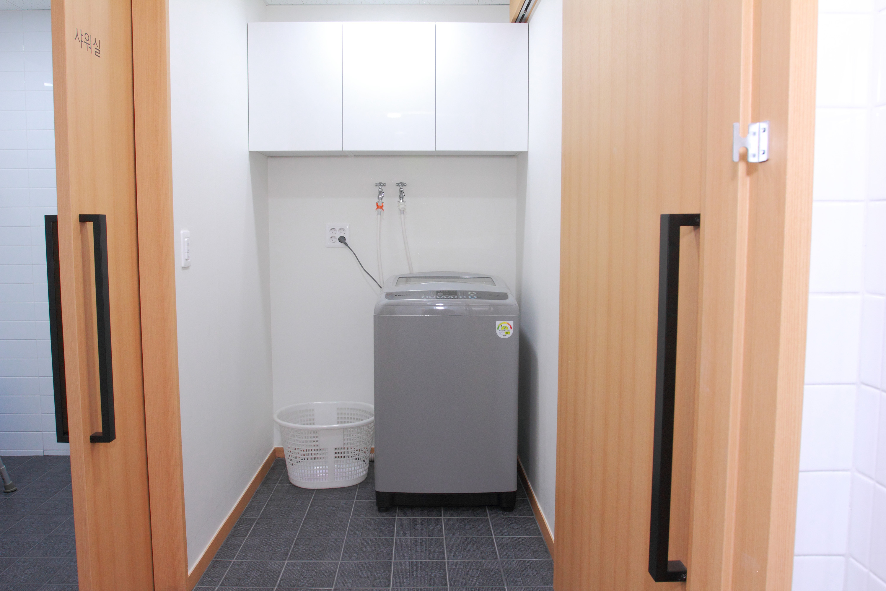 988684787_Q6Dy9Gjs_4f621d3c931f0c5dfcf06de14ca8c5615e4a0b05.JPG 이미지크게보기